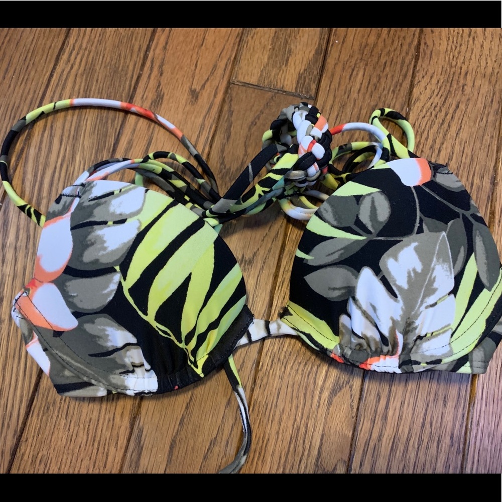 Hollister bikini top
